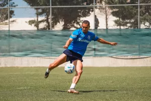 Απόλλων: Προσηλωμένοι στον στόχο στο Κολόσσι (φώτος)