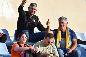 (ΦΩΤΟΡΕΠΟΡΤΑΖ) Ο κόσμος στο Πάφος-ΑΠΟΕΛ