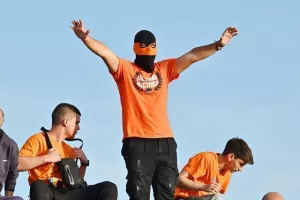 (ΦΩΤΟΡΕΠΟΡΤΑΖ) Ο κόσμος στο Πάφος-ΑΠΟΕΛ
