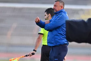Ολυμπιακός - Καρμιώτισσα: Ανατροπή με... "υπογραφή" Καλτσά (φώτος)