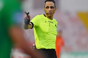 Ολυμπιακός - Καρμιώτισσα: Ανατροπή με... "υπογραφή" Καλτσά (φώτος)