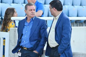 Πρόδρομος και Νίκος