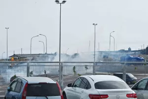 Ένταση για λίγο και παρέμβαση του "Αίαντα" (βίντεο/φώτος)