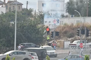 Ένταση για λίγο και παρέμβαση του "Αίαντα" (βίντεο/φώτος)