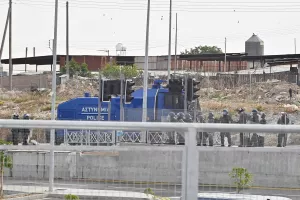 Ένταση για λίγο και παρέμβαση του "Αίαντα" (βίντεο/φώτος)