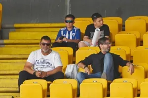 Καρμιώτισσα-Ανόρθωση: Διπλό... με Μάριο και Αντονίν (φώτος)