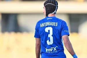 Καρμιώτισσα-Ανόρθωση: Διπλό... με Μάριο και Αντονίν (φώτος)