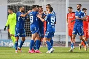 Καρμιώτισσα-Ανόρθωση: Διπλό... με Μάριο και Αντονίν (φώτος)