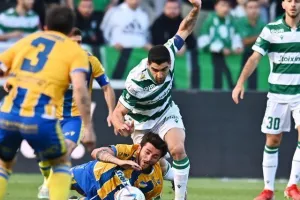 ΑΠΟΕΛ - Ομόνοια: Έχασε ευκαιρίες, έχασε έδαφος... (φώτος)
