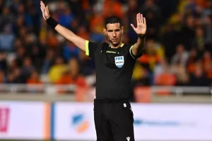ΑΠΟΕΛ - Ομόνοια: Έχασε ευκαιρίες, έχασε έδαφος... (φώτος)
