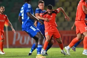 Καρμιώτισσα-Ανόρθωση: Διπλό... με Μάριο και Αντονίν (φώτος)