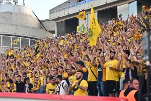 (Φωτορεπορτάζ) Φουλ... στο κίτρινο η Δυτική και το Νότιο πέταλο