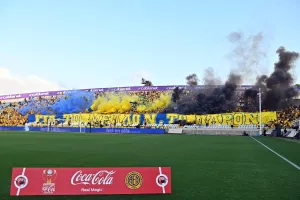 (Φωτορεπορτάζ) Φουλ... στο κίτρινο η Δυτική και το Νότιο πέταλο