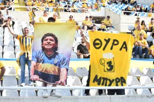 (Φωτορεπορτάζ) Φουλ... στο κίτρινο η Δυτική και το Νότιο πέταλο