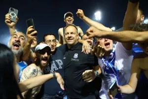 Σαν Σήμερα/ Ο Απόλλωνας πρωταθλητής για 4η φορά στην ιστορία του (Φώτος)