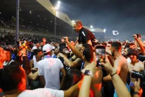 Σαν Σήμερα/ Ο Απόλλωνας πρωταθλητής για 4η φορά στην ιστορία του (Φώτος)