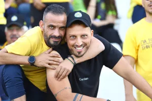 (Φωτορεπορτάζ) Φουλ... στο κίτρινο η Δυτική και το Νότιο πέταλο