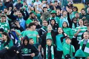 (ΦΩΤΟΡΕΠΟΡΤΑΖ) Ο κόσμος στο “αιώνιο” ντέρμπι