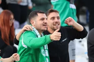 (ΦΩΤΟΡΕΠΟΡΤΑΖ) Ο κόσμος στο “αιώνιο” ντέρμπι