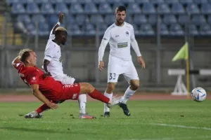 Πάφος FC- Ομόνοια: Διπλό… με γκολάρα και ΑΝΙΚΗΤΟ Φαμπιάνο! 