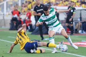ΑΕΛ - Ομόνοια: Ο Καρίμ το... έβαψε πράσινο - Back2back Κυπελλούχος η Ομόνοια! (Φώτος)