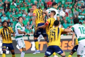 ΑΕΛ - Ομόνοια: Ο Καρίμ το... έβαψε πράσινο - Back2back Κυπελλούχος η Ομόνοια! (Φώτος)