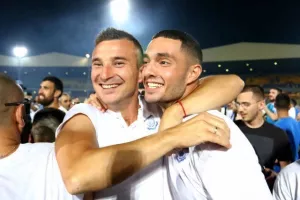 Σαν Σήμερα/ Ο Απόλλωνας πρωταθλητής για 4η φορά στην ιστορία του (Φώτος)