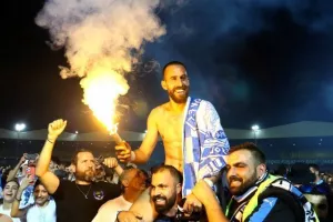 Σαν Σήμερα/ Ο Απόλλωνας πρωταθλητής για 4η φορά στην ιστορία του (Φώτος)