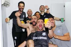 Σαν Σήμερα/ Ο Απόλλωνας πρωταθλητής για 4η φορά στην ιστορία του (Φώτος)