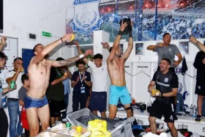 Σαν Σήμερα/ Ο Απόλλωνας πρωταθλητής για 4η φορά στην ιστορία του (Φώτος)