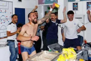 Σαν Σήμερα/ Ο Απόλλωνας πρωταθλητής για 4η φορά στην ιστορία του (Φώτος)
