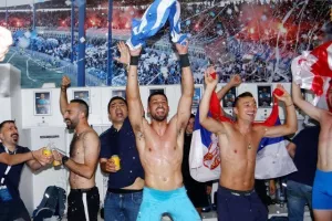 Σαν Σήμερα/ Ο Απόλλωνας πρωταθλητής για 4η φορά στην ιστορία του (Φώτος)