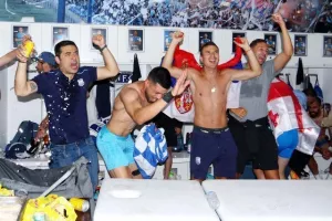 Σαν Σήμερα/ Ο Απόλλωνας πρωταθλητής για 4η φορά στην ιστορία του (Φώτος)