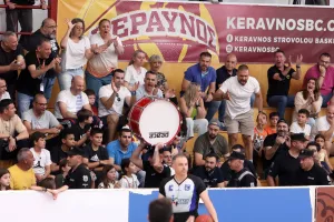 Κεραυνός - ΑΕΚ: Κράτησε την έδρα του και... έμεινε ζωντανός!