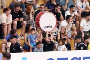 Κεραυνός - ΑΕΚ: Κράτησε την έδρα του και... έμεινε ζωντανός!