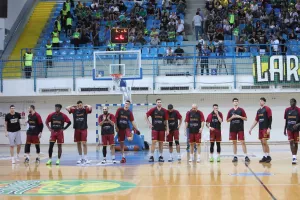 AEK - Kεραυνός: Βreak με super Κρουμπάλι και... Game-5! (φώτος)