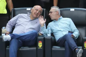 Τελικός με Αβέρωφ! 
