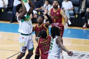 AEK - Kεραυνός: Βreak με super Κρουμπάλι και... Game-5! (φώτος)