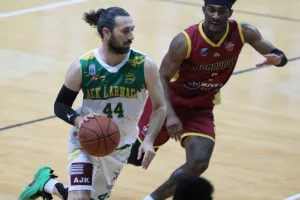 AEK - Kεραυνός: Βreak με super Κρουμπάλι και... Game-5! (φώτος)