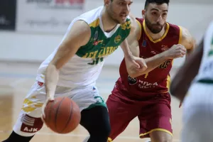 AEK - Kεραυνός: Βreak με super Κρουμπάλι και... Game-5! (φώτος)