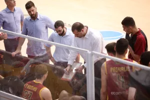 Κεραυνός - ΑΕΚ: Break... και "κιτρινοπράσινο" double! (φώτος)