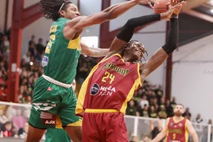Κεραυνός - ΑΕΚ: Break... και "κιτρινοπράσινο" double! (φώτος)