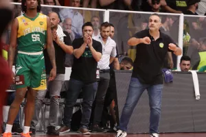 Κεραυνός - ΑΕΚ: Break... και "κιτρινοπράσινο" double! (φώτος)