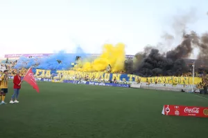 (Φωτορεπορτάζ) Φουλ... στο κίτρινο η Δυτική και το Νότιο πέταλο