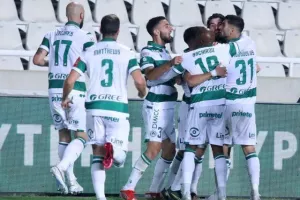ΑΕΛ - Ομόνοια: Ο Καρίμ το... έβαψε πράσινο - Back2back Κυπελλούχος η Ομόνοια! (Φώτος)