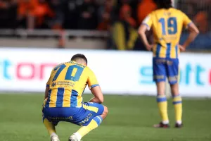 Αντί για έκρηξη ΑΠΟΕΛίστων, έγιναν... αυτά (φώτος)
