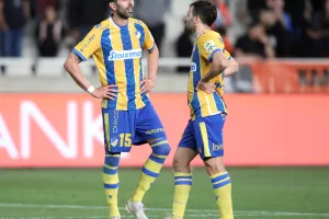 Αντί για έκρηξη ΑΠΟΕΛίστων, έγιναν... αυτά (φώτος)