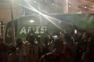 Η αποχώρηση των πρωταθλητών μέσα σε αποθέωση! (βίντεο)