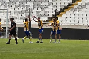 Super Cup Κ17/ Άνετα... με εξάρα το ΑΠΟΕΛ! (Φώτος)