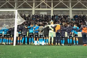 Μήνυμα Απόλλων/ "Θρύλε δύναμη σου, οι χιλιάδες οπαδοί σου" (Βίντεο)